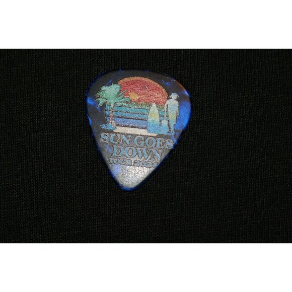 Kenny Chesney Sun Goes Down 2024 Tour Local Crew XL T-Shirt with Guitar Pick - Picture 10 of 12